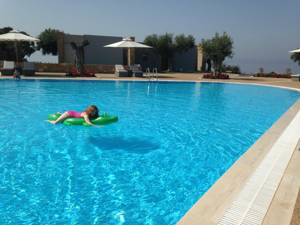 Ikos Oliva Pool